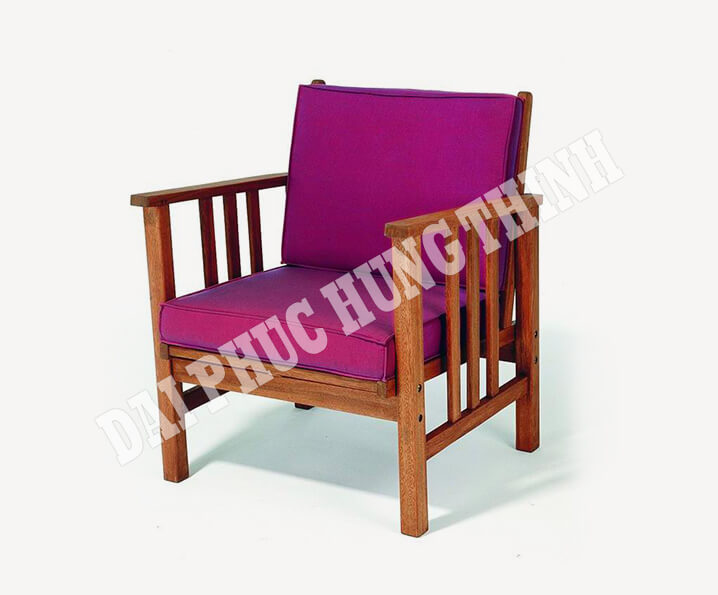 Tuscano armchair with cushion